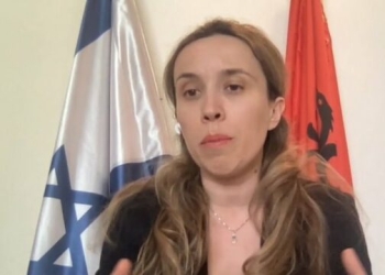 Ambasadorja shqiptare në Izrael flet për gjendjen atje: 5 shqiptarë janë këtu, situata është e vështirë, shërbimet janë të limituara