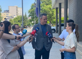 Gashi: Zgjidhja është një qeveri e pakicës ose zgjedhjet – nuk ka opsion tjetër