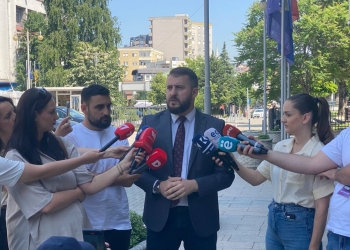 Lushtaku: Nuk e di cili kurban duhet me u pre për një seancë ku tregohet unitet