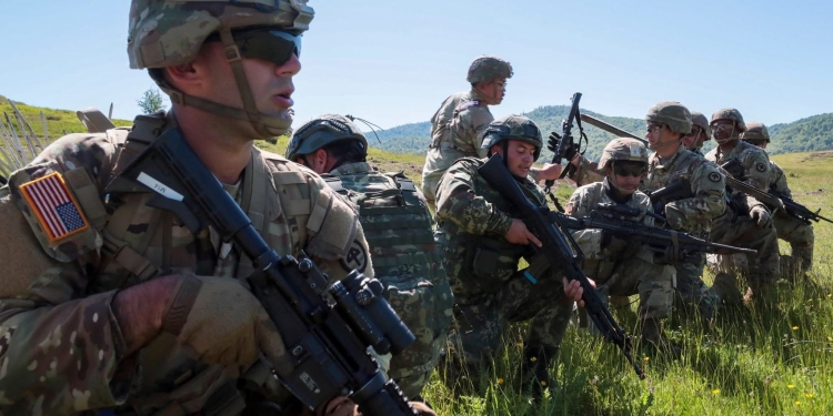 Haradinaj: Pjesëmarrja e FSK-së në stërvitjet e përbashkëta me vendet e NATO-s na bën krenarë të gjithëve