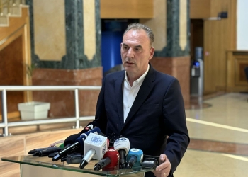 Limaj: I ftova të gjithë që të fokusohemi në marrëveshje politike që menjëherë zgjidh krizën