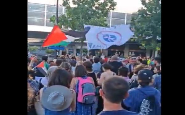 Serbët protestë pro Palestinës e kundër Izraelit në Beograd