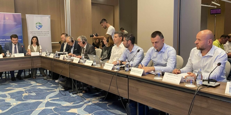 Administrimi i tokës, garantues i sigurisë ligjore për pronën, mjet për zhvillimin ekonomik e mirëqenies