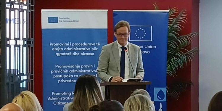 Synohet ulja e barrës administrative për qytetarët dhe bizneset