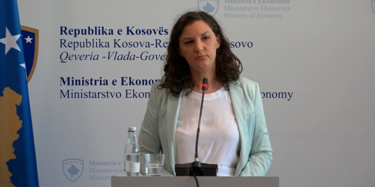 Rizvanolli mohon lidhje të Kosovës me “mafinë energjetike”: Selia mund të jetë në Beograd