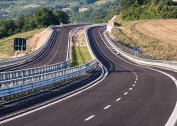 Sot mbyllen përkohësisht disa segmente të autostradave, “Arbën Xhaferi” dhe “Ibrahim Rugova”