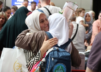 Mbërrin në Kosovë grupi i parë i haxhilerëve