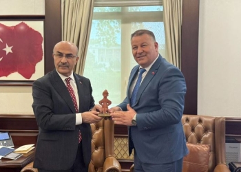 Hoxha në Turqi zhvilloi takime të rëndësishme në departamentet kryesore të sigurisë