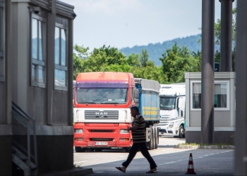 Beogradi pretendon se Kosova ka dëbuar edhe një polic serb