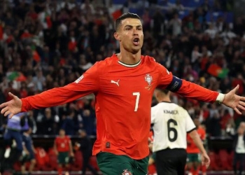 Ronaldo, edhe pse 40-vjeçar, e çon Portugalinë në finale të Ligës A të Kombeve
