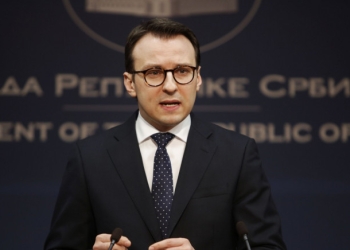 Zyra e Petkoviqit pretendon: Edhe një polic serb nga Vranja u arrestua sot në Kosovë