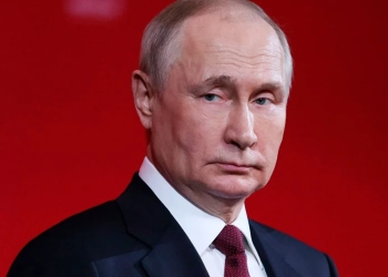 Lufta në Ukrainë drejt fundit? Putin i gatshëm të takohet me Zelenskyn: Të negociojmë për t’i dhënë fund
