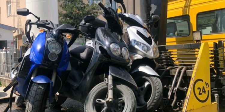 Policia konfiskon 13 skuterë për tri ditë në Prishtinë