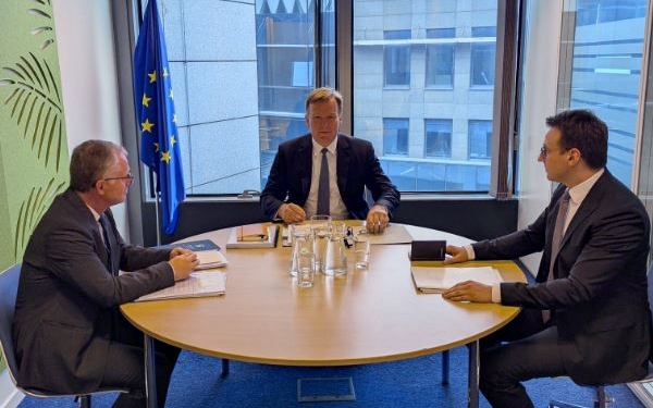 Dialogu Kosovë-Serbi, Sorensen paralajmëron takim të nivelit të lartë