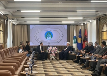 Myftiu Tërnava pret ambasadorin e ri të Turqisë për Kurban Bajram