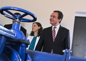 Përurohen fundërruesit për sistemin e ujit të pijshëm në Komunën e Klinës, Kurti: Do të ketë ujë të pastër