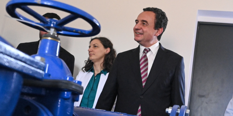 Përurohen fundërruesit për sistemin e ujit të pijshëm në Komunën e Klinës, Kurti: Do të ketë ujë të pastër