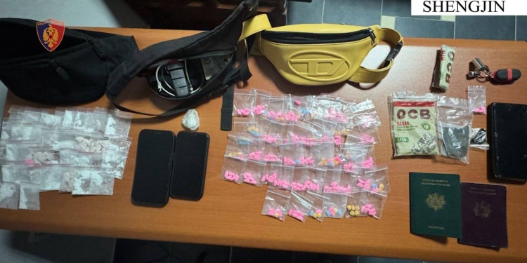Arrestohen dy kosovarë në Shëngjin, u kapën duke shitur drogë – një tjetër shpallet në kërkim