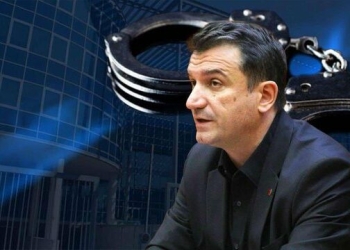 Veliaj me mesazh të koduar nga burgu: “Më poshtërove, por karma s’vonon”