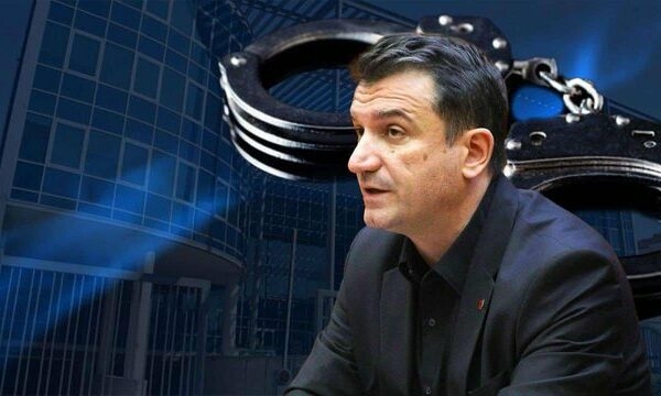 Veliaj me mesazh të koduar nga burgu: “Më poshtërove, por karma s’vonon”