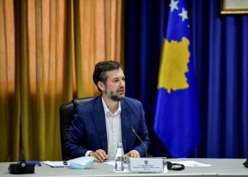 Raportohet se Vetëvendosje do të garojë me Hajrulla Çekun në Prishtinë