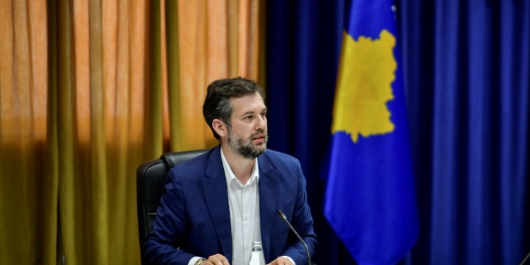 Raportohet se Vetëvendosje do të garojë me Hajrulla Çekun në Prishtinë