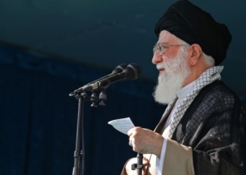 Udhëheqësi suprem i Iranit thotë se nuk do të pranojë agresion nga askush