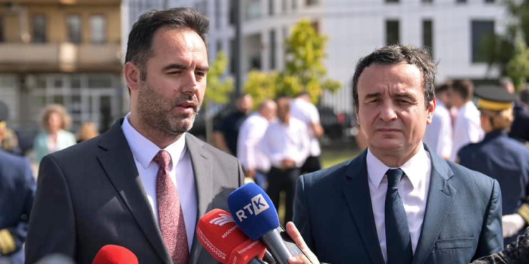 “E kemi paguar një çmim”: Konjufca thotë se gjuha e Kurtit pati pasoja për VV-në