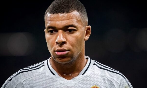 Real Madridi njofton se Mbappe është shtruar në spital