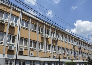 Aktakuzë ndaj pesë zyrtarëve të ndërmarrjes “Ambienti”, i ndanë vetes bonuse dy vjet