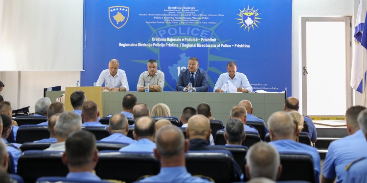 A po “reflekton” Policia pas ankesave të shumta dhe rastit në Lipjan – drejtori me udhëzime e kërkesa për vartësit