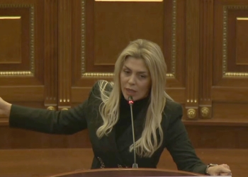 Deliu për 33 vjeçarin që humbi jetën në Ujman: Ishte viktimë e një narrative të rreme, misioni humanitar i FSK-së u shndërruar në propagandë