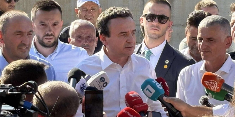 Kurti konfirmon pjesëmarrjen në takimin e thirrur nga presidentja