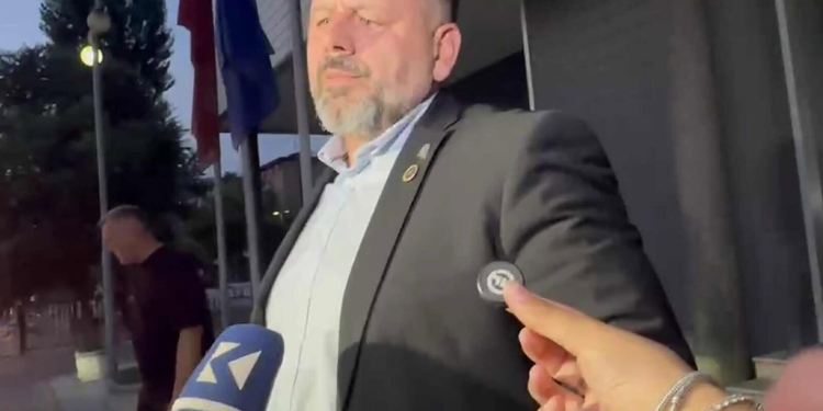 Berisha pas dështimit të seancës: Votojmë me votim të hapur, unë flas për vete