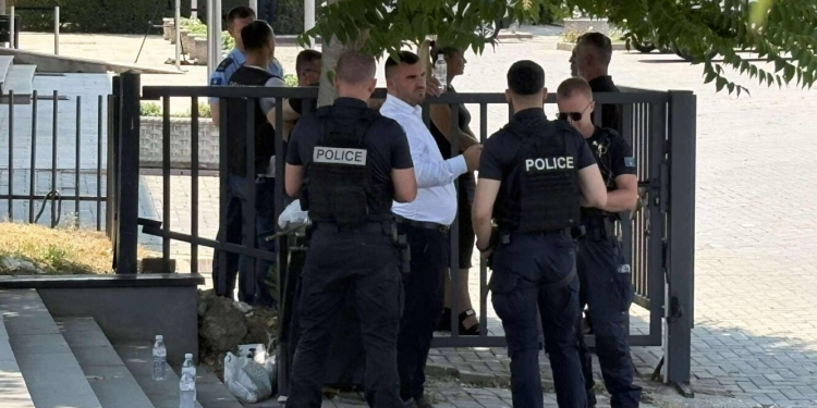 Kryeprokurori Gashi del në Kuvend pas kërcënimit me bombë