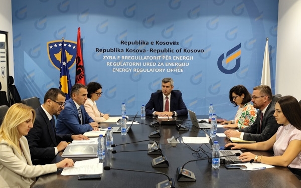 ZRRE-ja e pamëshirshme për bizneset: Gjeni furnizues ose nga nesër do t’iu ndërpritet rryma