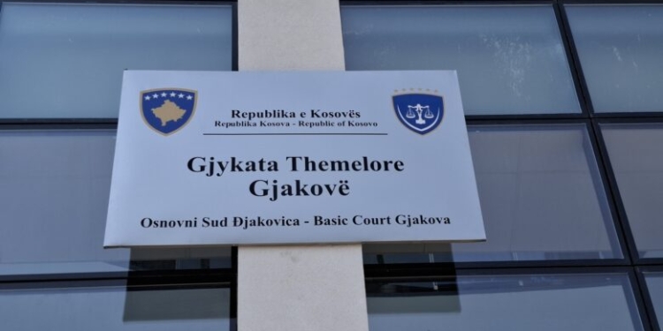 Shtatë vjet burgim dhe marrje e lejes së vozitjes shkaktarit të aksidentit me fatalitet në Gjakovë
