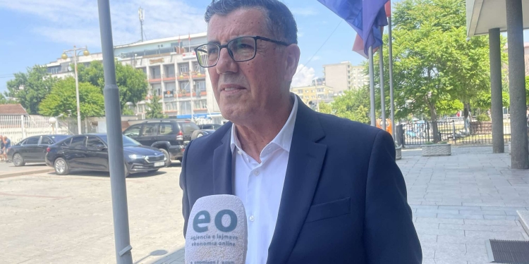 Haziri: Për herë të parë po ndodhë që të mos zbatohet vendimi i Kushtetueses