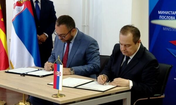 Serbia dhe Maqedonia e Veriut nga sot zyrtarisht me sistemin One Stop Shop në kalimin kufitar në Tabanoc
