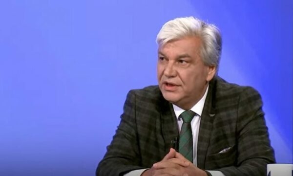 Kryeziu kritikon kërkesën e Osmanit drejtuar Kushtetueses: Absurde dhe jashtë frymës kushtetuese