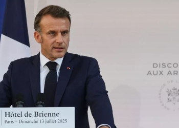 “Evropa përballet me kërcënim të madh”, Macron: 6.5 miliardë euro shpenzime shtesë ushtarake