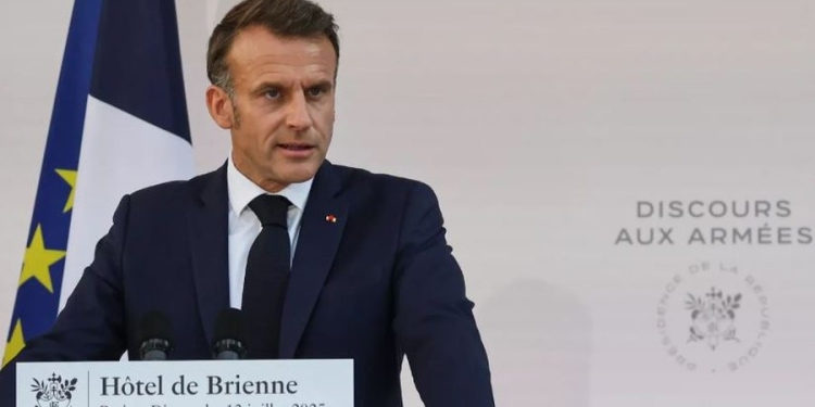 “Evropa përballet me kërcënim të madh”, Macron: 6.5 miliardë euro shpenzime shtesë ushtarake