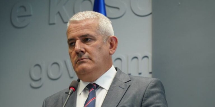 Sveçla për zëvendësimet e komandantëve të Policisë: Çdo veprim që ngrit gatishmërinë, ne e përkrahim