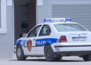 190 bimë narkotike në Çipllakë të Fierit, 41-vjeçari arrestohet për kultivim