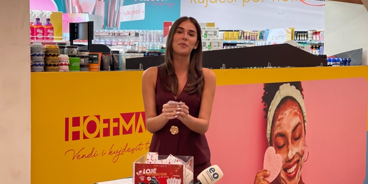 Hoffman Store shpall fituesit e lojës shpërblyese me mbi 100 dhurata, përfshirë Yamaha Tricity 125cc