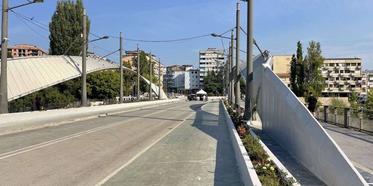 Mbi 3600 nënshkrime kundër urave të reja në Mitrovicë