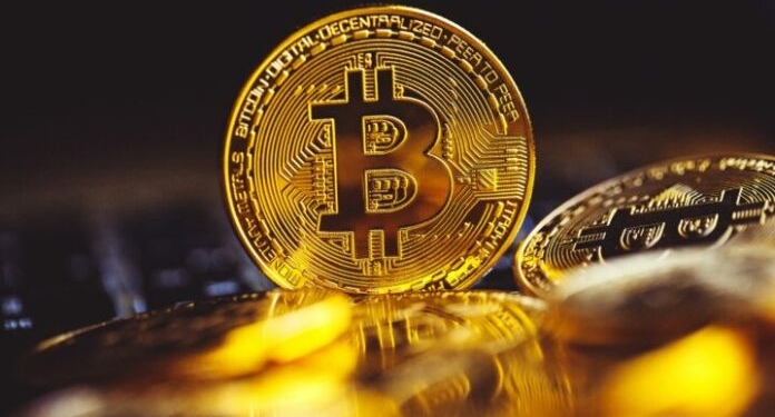 Bitcoin thyen rekord të ri, kalon vlerën prej 113 mijë dollarësh
