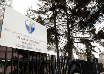 DW: Kosova hyn në paqartësi juridike për institucionet