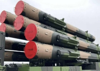 Irani blen raketa kineze pas armëpushimit me Izraelin