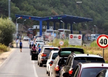 Pritjet deri në 1 orë e gjysmë për të hyrë në Kosovë, për të dalë 60 minuta